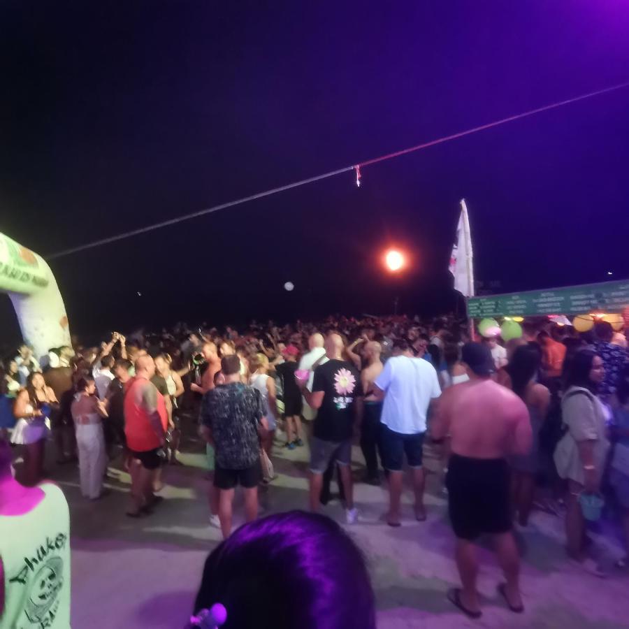 Haadrin Village Mixed Dorm هاد رين المظهر الخارجي الصورة